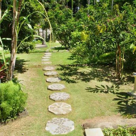 Villa Serene & Spa Mangsit Exterior photo